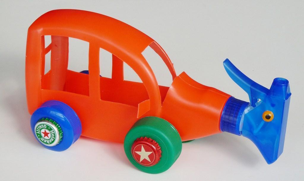 18 modi strepitosi per riciclare come realizzare giocattoli con materiale riciclato 2885 orig