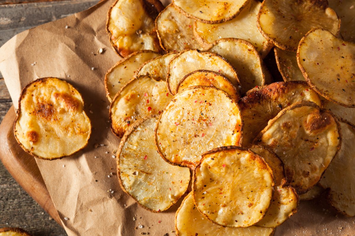 chips di patate leggerissime e AdobeStock 117782845