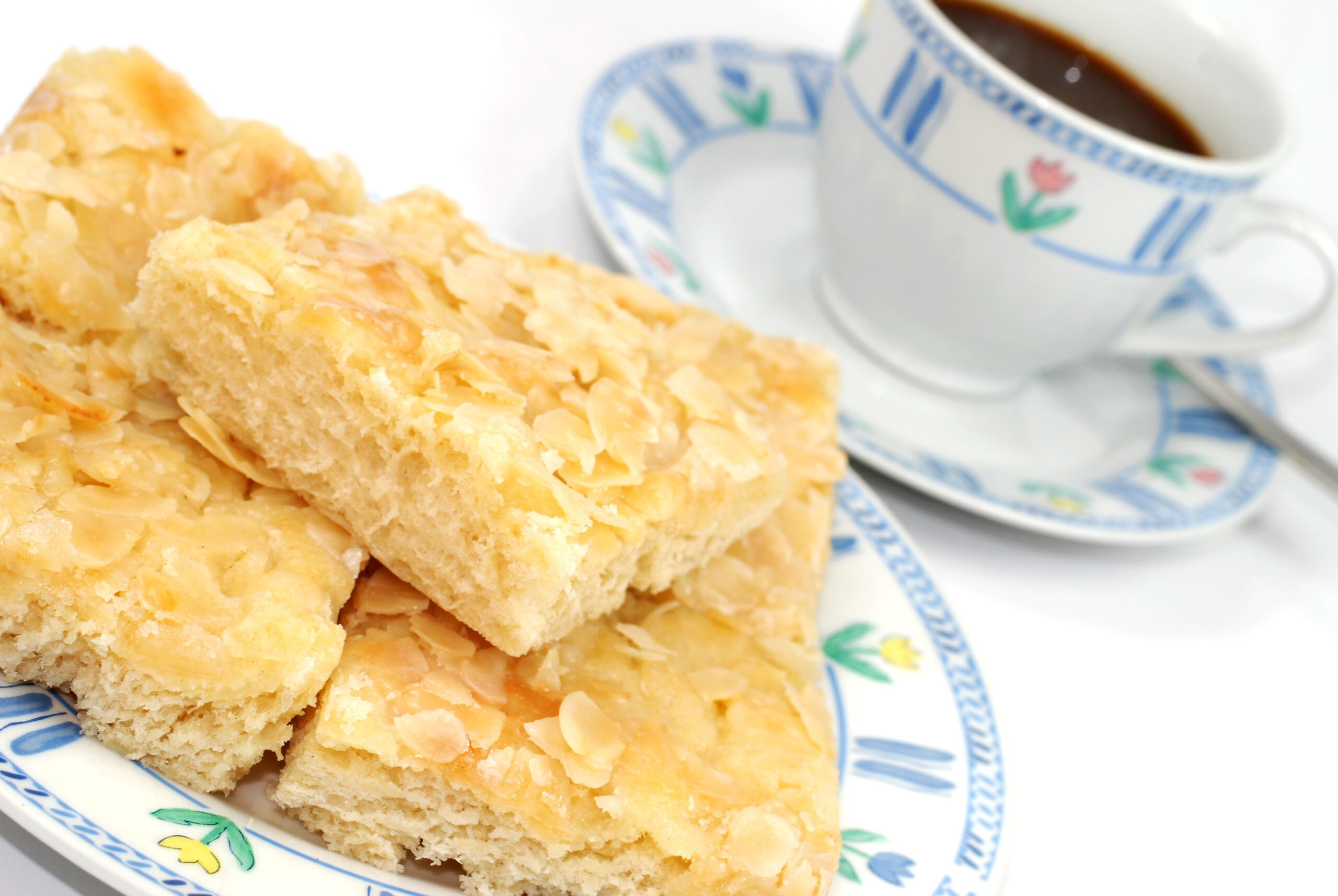 butterkuchen-mit-kaffee