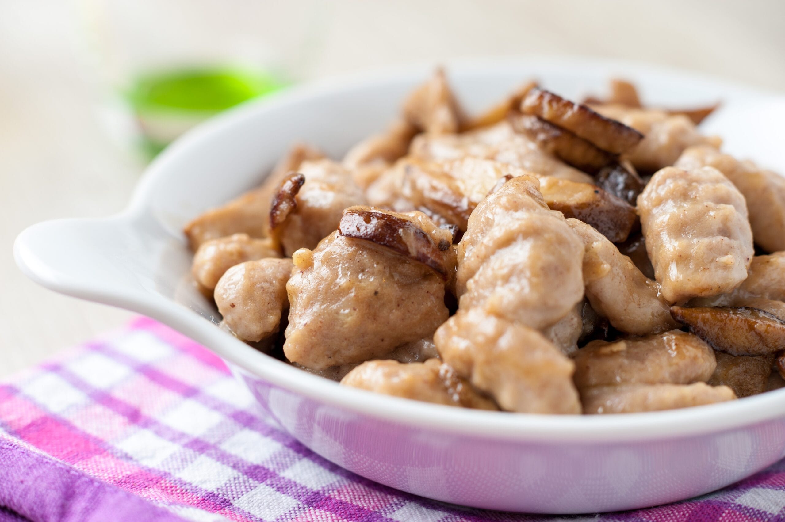 Gnocchi di castagne e porcini: un primo davvero superlativo, interamente fatto in casa