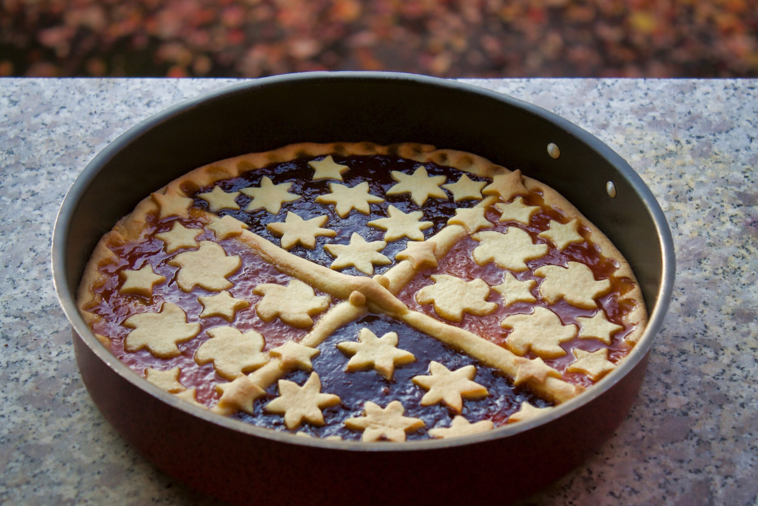 Crostata alla doppia marmellata con frolla alla nocciola: top!