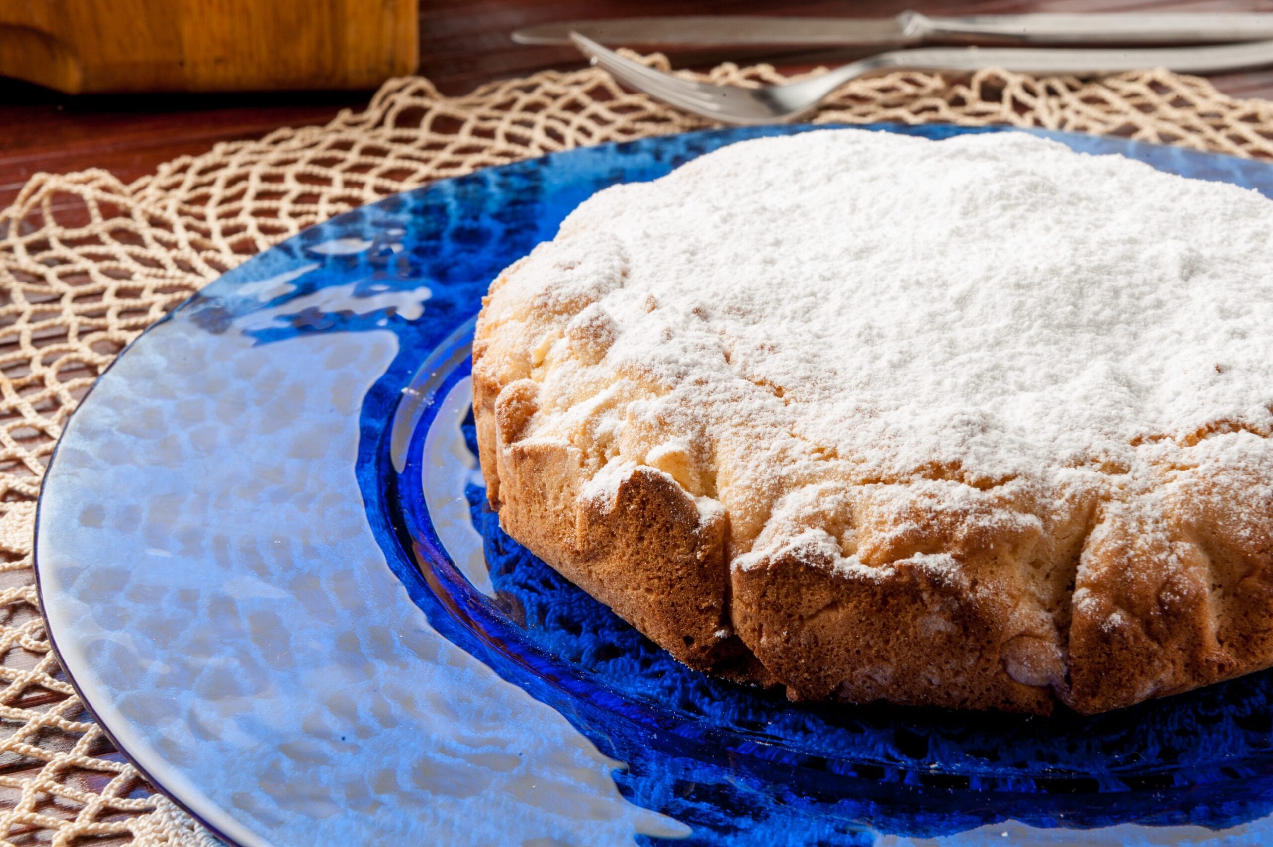 Torta frolla montata e cioccolato: si scioglie in bocca!